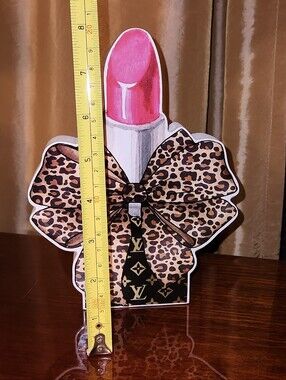 Wooden Lux Logo Pink Lipstick Shaped Decorative 3D Top Shelf Leopard Bow Decor